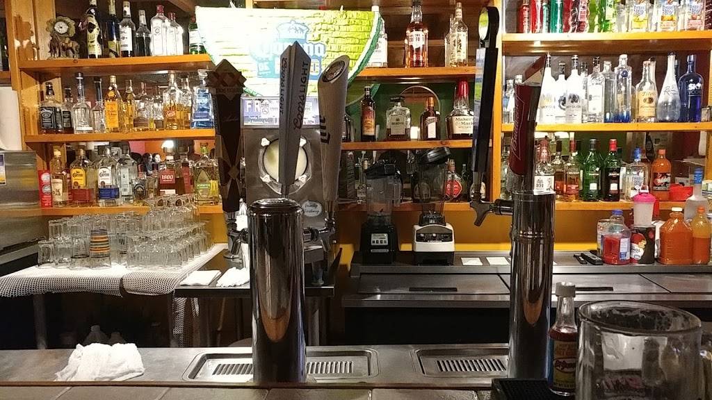 El Rancho | restaurant | 119 N Main St, Stuart, VA 24171, USA | 2766948555 OR +1 276-694-8555