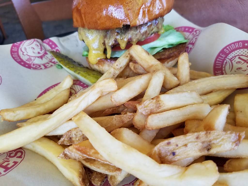 Twoheys Restaurant | restaurant | 1050, 1224 N Atlantic Blvd, Alhambra, CA 91801, USA | 6262847387 OR +1 626-284-7387