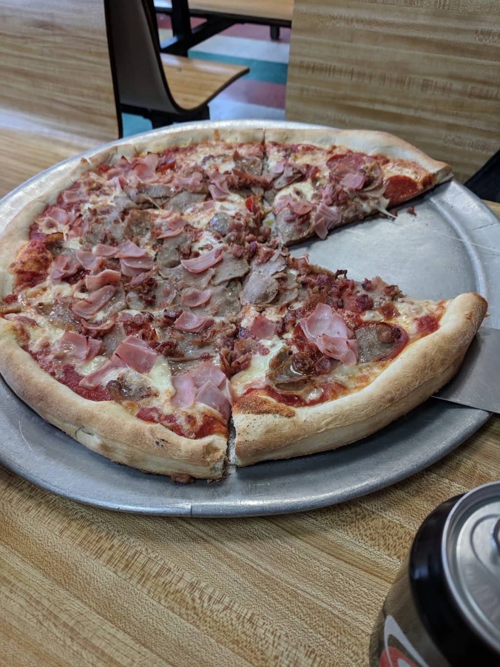 Colandrea Pizza King | restaurant | 360 NY-211, Middletown, NY 10940, USA | 8453437275 OR +1 845-343-7275