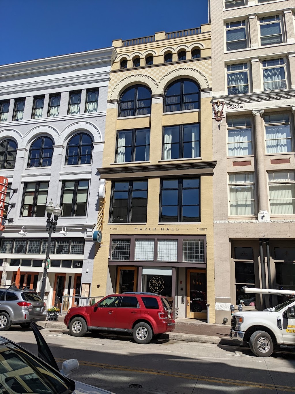 Maple Hall | restaurant | 414 S Gay St, Knoxville, TN 37902, USA | 8652498454 OR +1 865-249-8454