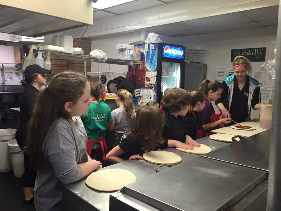 Prospect Pizza | meal delivery | 507 Main St, Prospect, PA 16052, USA | 7248659609 OR +1 724-865-9609