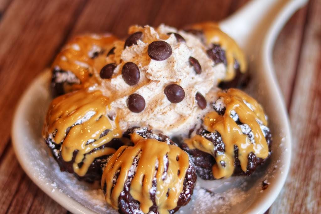 Yazs Table | restaurant | 1209 Bedford St, Abington, MA 02351, USA | 7814216118 OR +1 781-421-6118