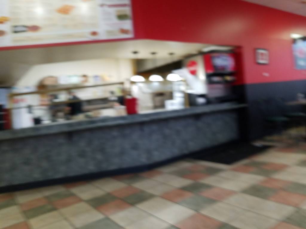 Subway | restaurant | 201 S Main St, Brownstown, IN 47220, USA | 8123588000 OR +1 812-358-8000