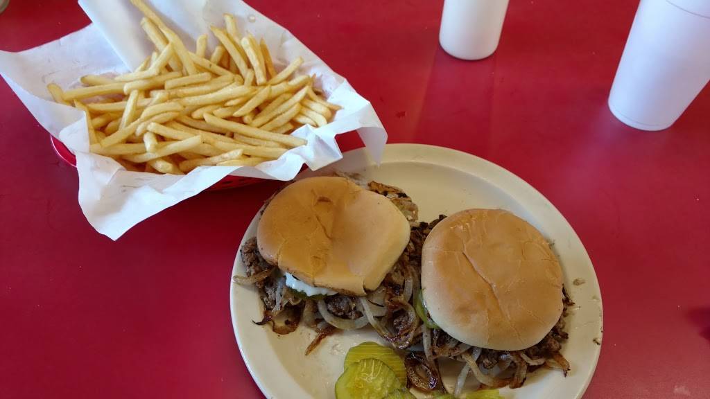 Roberts Grill | restaurant | 300 S Bickford Ave, El Reno, OK 73036, USA | 4052621262 OR +1 405-262-1262