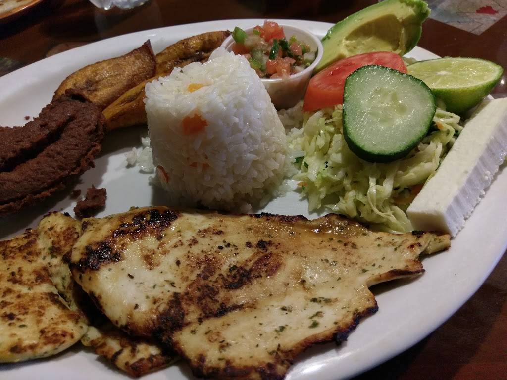 Paseo Catracho | restaurant | 11503 Airline Dr, Houston, TX 77037, USA | 8327709127 OR +1 832-770-9127