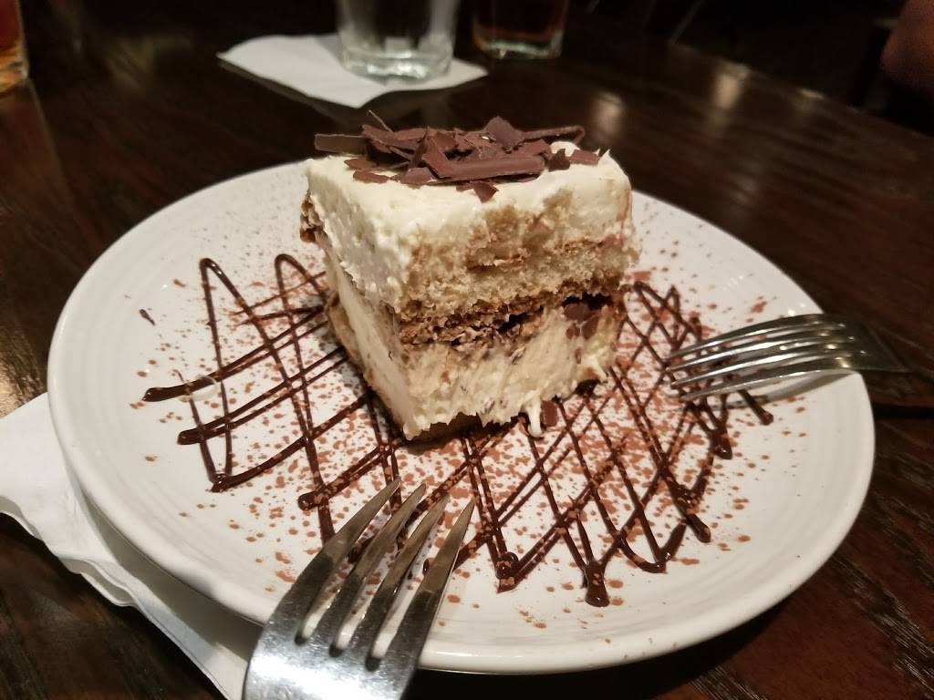 Carrabbas Italian Grill | restaurant | 12507 W IH 10, San Antonio, TX 78230, USA | 2106944191 OR +1 210-694-4191