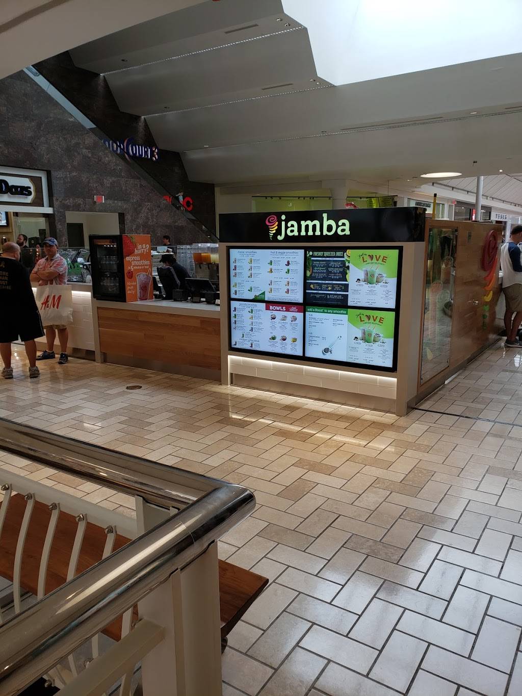 Jamba | restaurant | 1961 Chains Bridge Rd, Kiosk #KSK12U, Tysons, VA 22102, USA | 5714247553 OR +1 571-424-7553