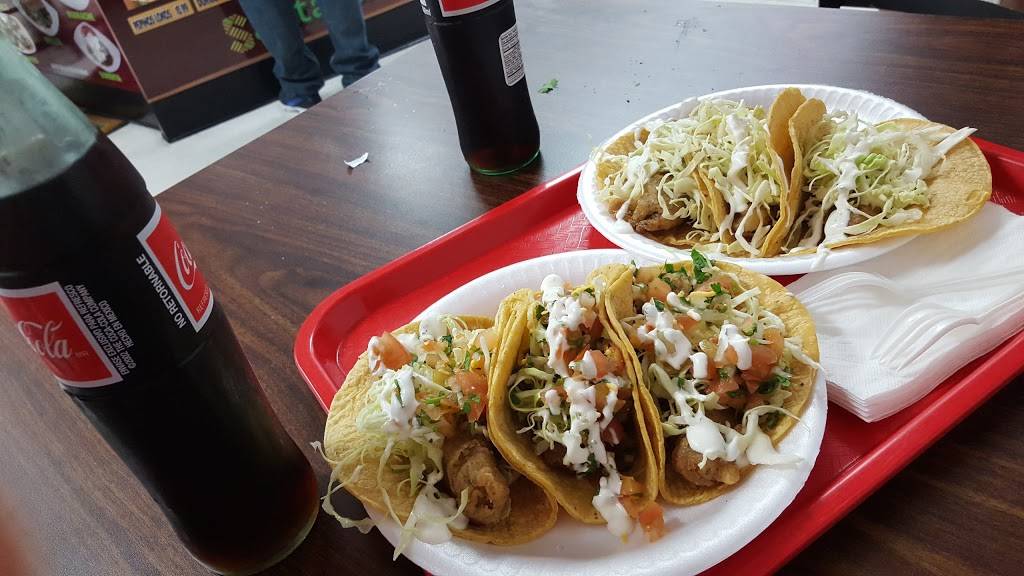 Burritos Santana | restaurant | 2721 Canyon Springs Pkwy b102, Riverside, CA 92507, USA | 9512333460 OR +1 951-233-3460