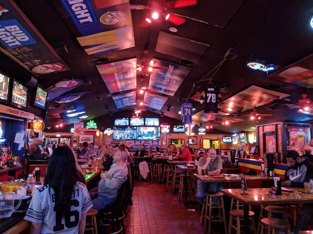 Frickers | restaurant | 6280 Chambersburg Rd, Dayton, OH 45424, USA | 9372339464 OR +1 937-233-9464