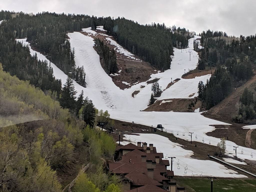 J&G Grill | restaurant | 2300 Deer Valley Dr E, Park City, UT 84060, USA | 4359405760 OR +1 435-940-5760