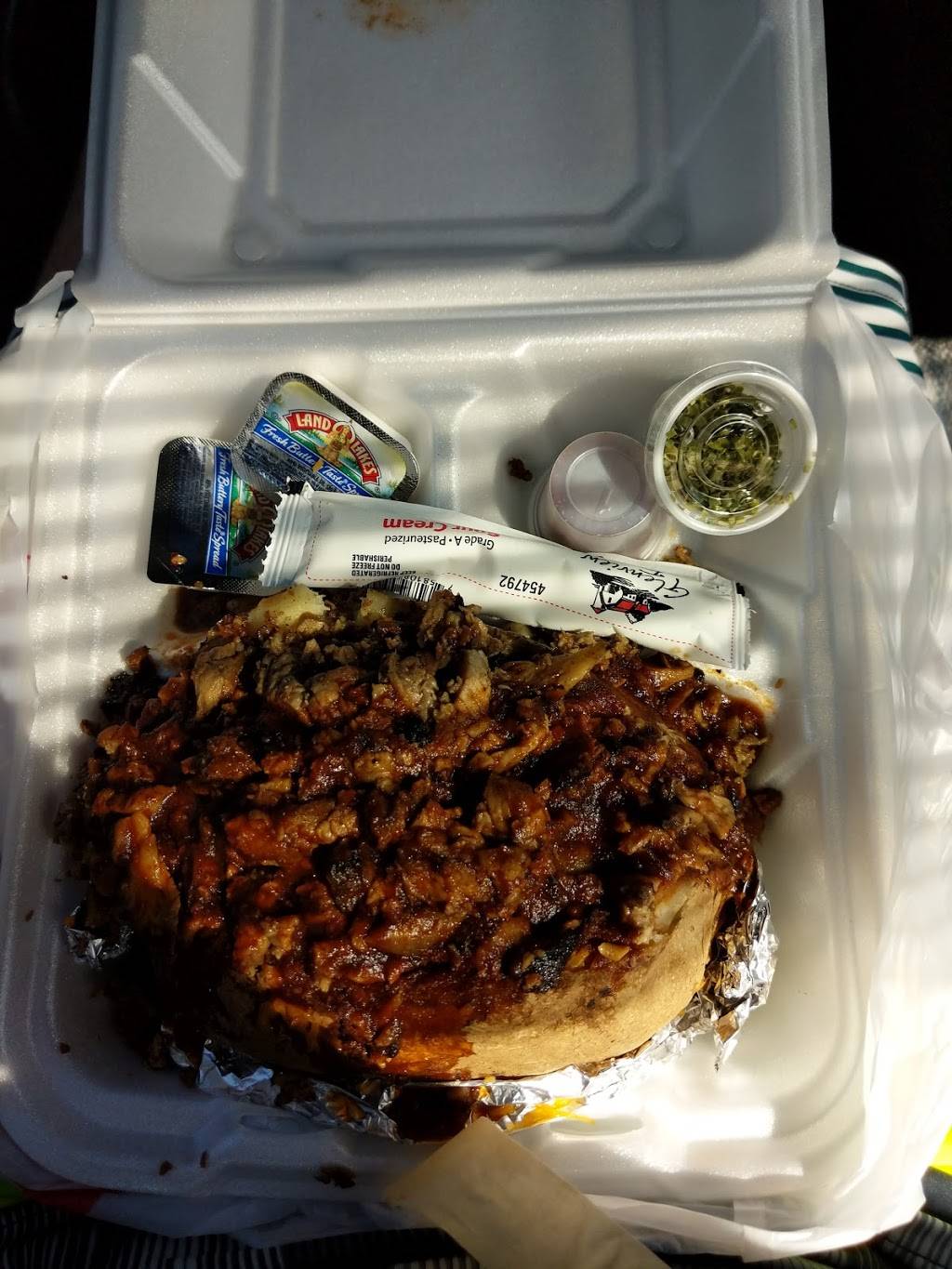 Old West Chuck Wagon BBQ | restaurant | 950 US Hwy 84 W, Teague, TX 75860, USA | 2547393102 OR +1 254-739-3102