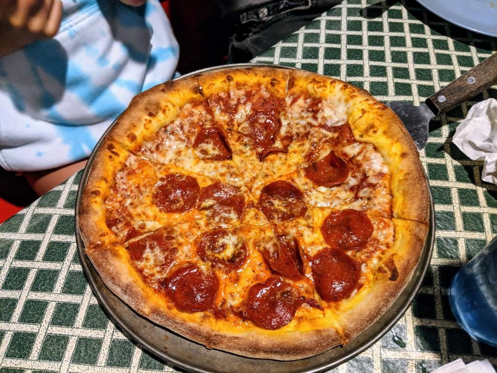 Paganos Pizzeria | restaurant | 116 S Nova Rd, Ormond Beach, FL 32174, USA | 3862369966 OR +1 386-236-9966