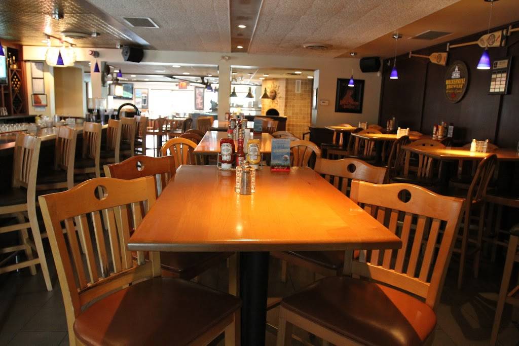 Sandbar Waterfront Grill | restaurant | 930 Old Tecumseh Rd, Belle River, ON N0R 1A0, Canada | 5199795624 OR +1 519-979-5624