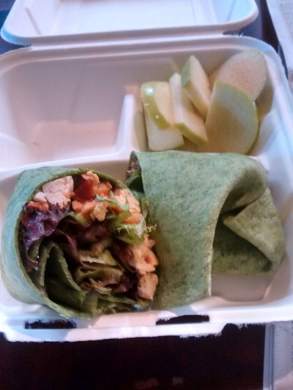 Salad Kraze | restaurant | 690 Avon Belden Rd, Avon Lake, OH 44012, USA | 4409339123 OR +1 440-933-9123