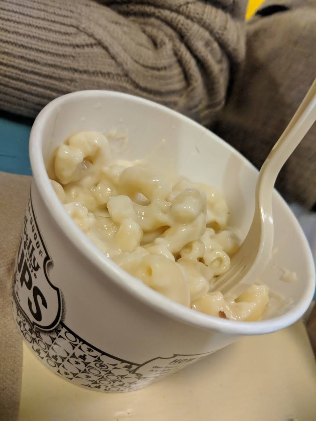 Potbelly Sandwich Shop | restaurant | 6464 N Sheridan Rd, Chicago, IL 60626, USA | 7735965335 OR +1 773-596-5335