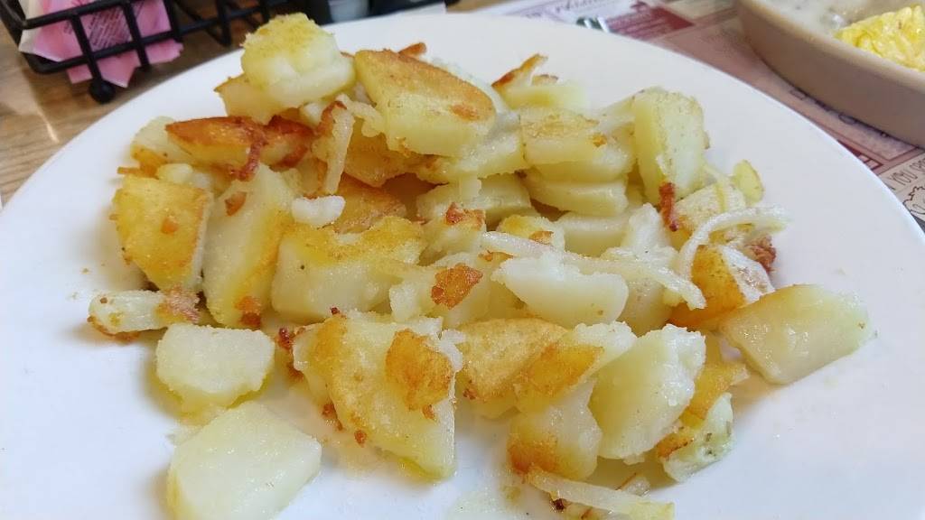 Ks Outback | restaurant | 313 W Brodhead St, Orfordville, WI 53576, USA | 6088792716 OR +1 608-879-2716