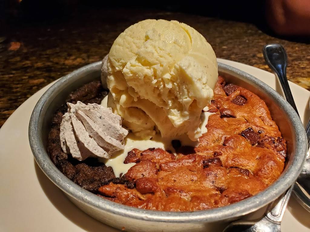 BJs Restaurant & Brewhouse | restaurant | 1689 Arden Way #1058, Sacramento, CA 95815, USA | 9165701920 OR +1 916-570-1920