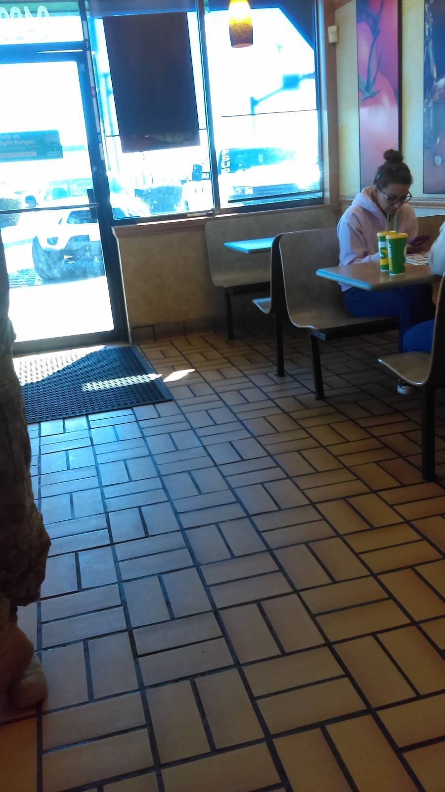 Subway | restaurant | 9429 Dyer St, El Paso, TX 79924, USA | 9157570606 OR +1 915-757-0606