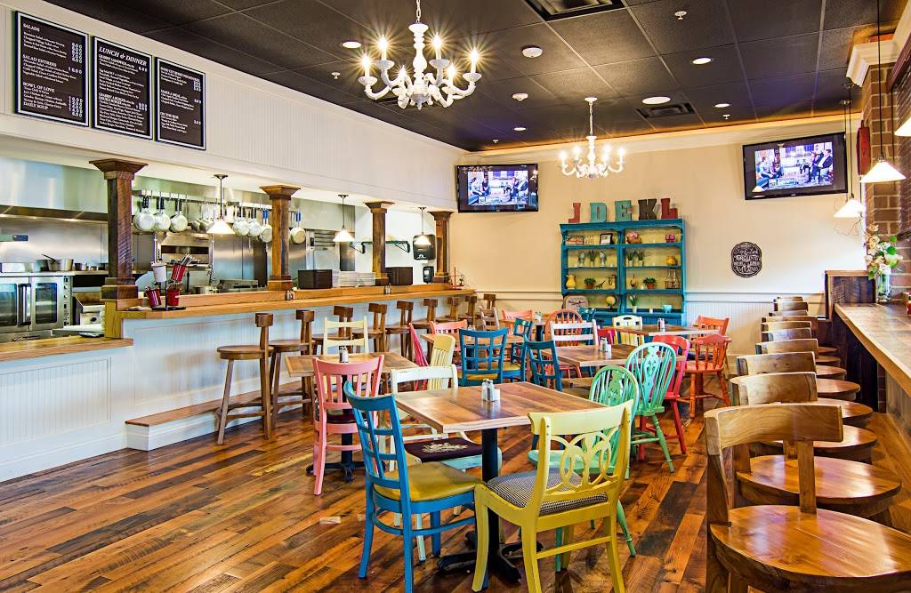 Jay Lovells | restaurant | 766 Sheridan Rd, Highwood, IL 60040, USA | 8477803930 OR +1 847-780-3930