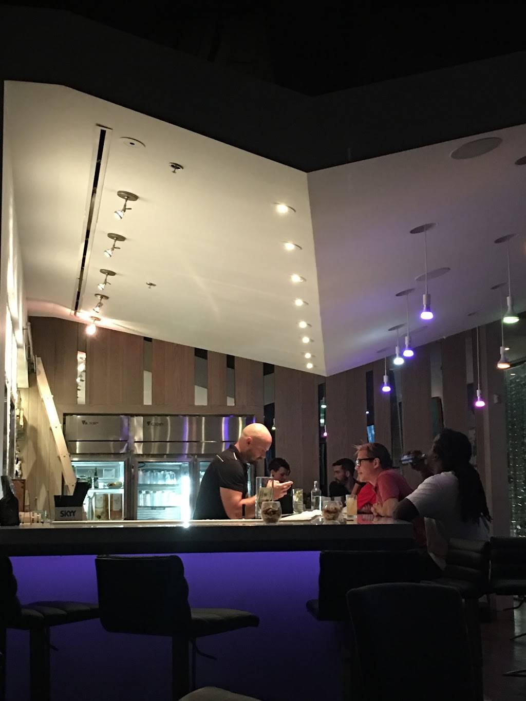 Infuxn Kitchen + Cocktails | restaurant | 530 S Main St, Joplin, MO 64801, USA | 4174833979 OR +1 417-483-3979