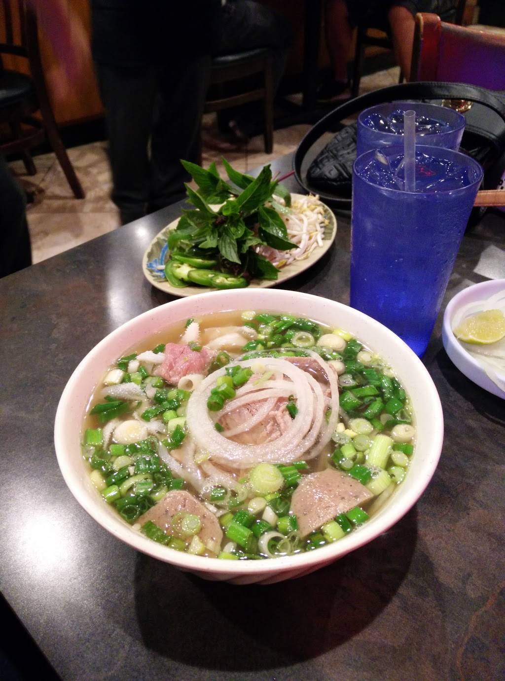 PHO 2000 | restaurant | 17801 Pioneer Blvd, Artesia, CA 90701, USA | 5624678013 OR +1 562-467-8013