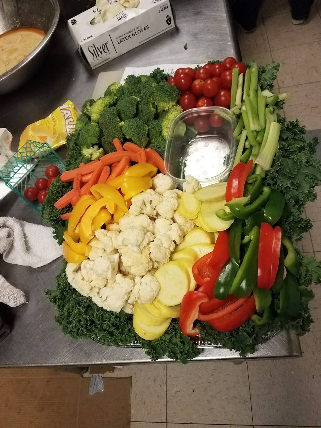 Dowless & Company Restaurant & Catering | restaurant | 7459 Albert St, Dublin, NC 28332, USA | 9108628404 OR +1 910-862-8404