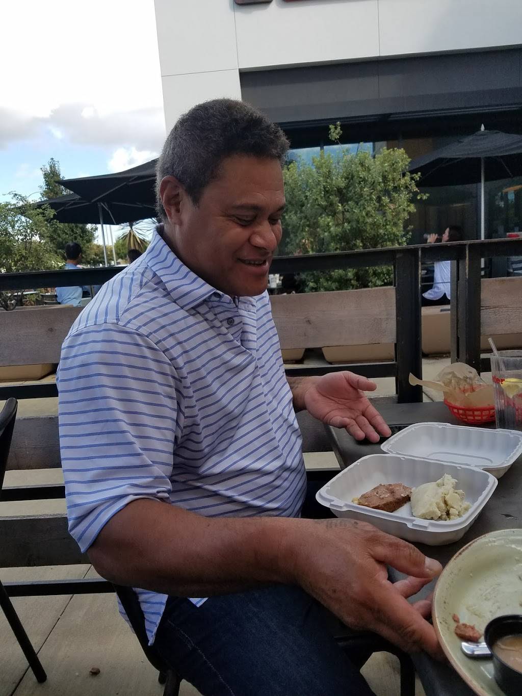 Chipotle Mexican Grill | restaurant | 336A Coddingtown Center, Santa Rosa, CA 95401, USA | 7075210012 OR +1 707-521-0012