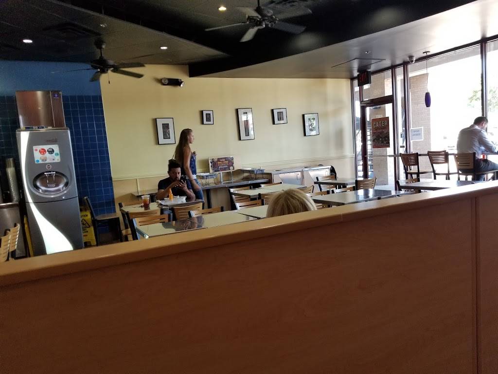 QDOBA Mexican Eats | restaurant | 5600 Lovers Ln Suite 128, Dallas, TX 75209, USA | 2143522277 OR +1 214-352-2277