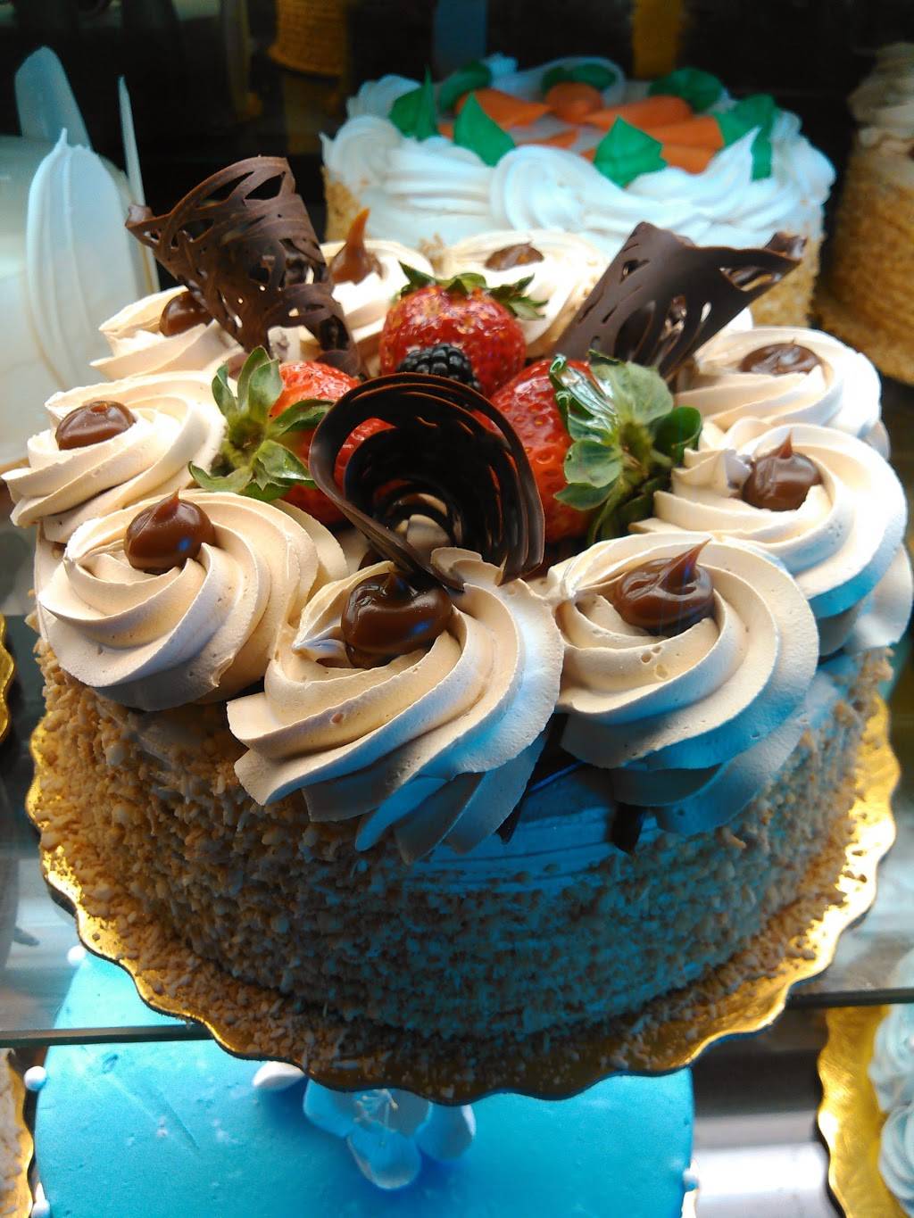 Tropicana Bakery & Cuban Cafe | restaurant | 10218 Paramount Blvd, Downey, CA 90241, USA | 5628068343 OR +1 562-806-8343