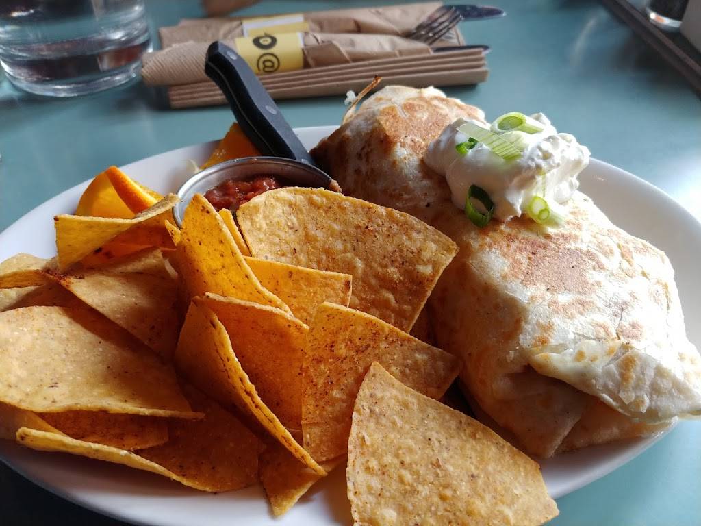 Cyclops | restaurant | 2421 1st Ave, Seattle, WA 98121, USA | 2064411677 OR +1 206-441-1677