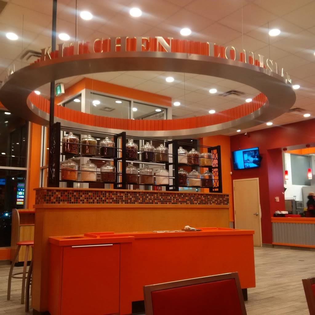 Popeyes louisiana kitchen | restaurant | 280 W Hunt Club Rd, Nepean, ON K2E 1A5, Canada | 6132250737 OR +1 613-225-0737