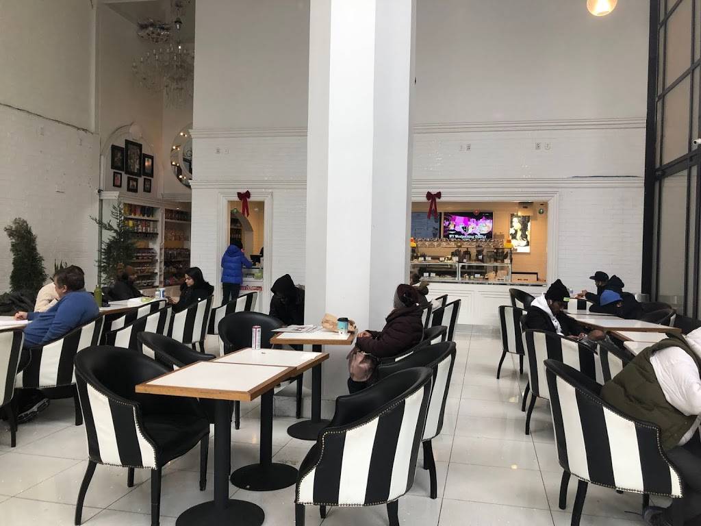 Sugar Factory Upper West Side | restaurant | 1991 Broadway, New York, NY 10023, USA | 2124148700 OR +1 212-414-8700