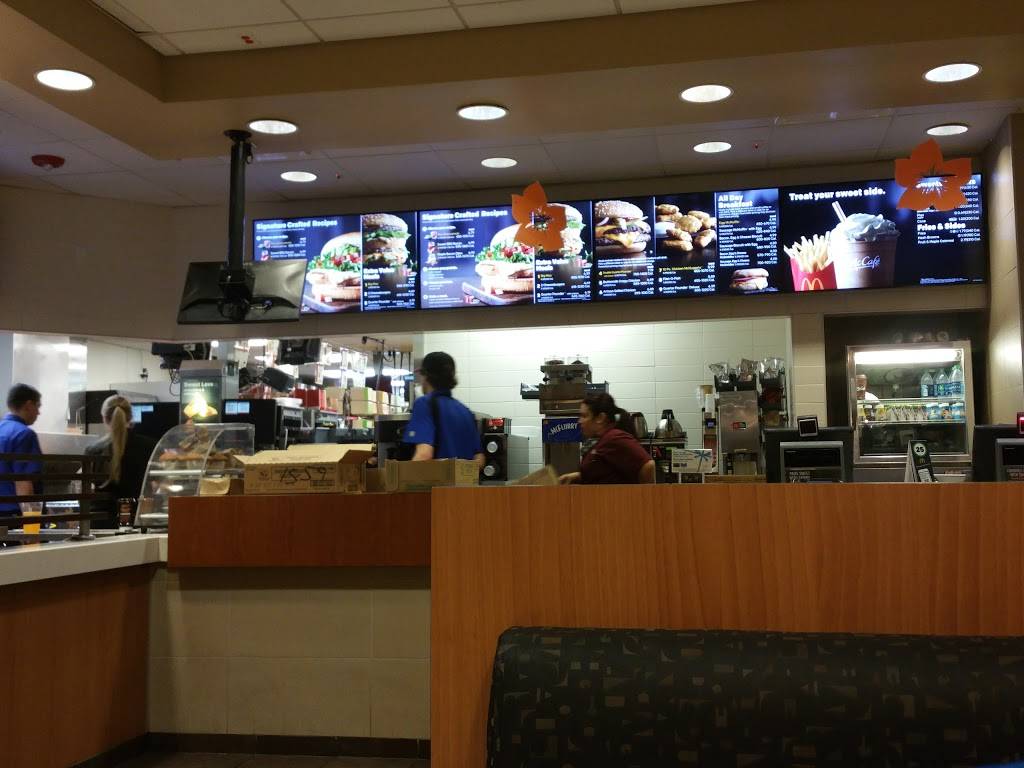 McDonalds | cafe | 339A Douglas Rd, Oswego, IL 60543, USA | 6308925160 OR +1 630-892-5160