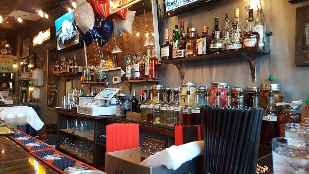 Blackstrap BBQ | restaurant | 47 Woodside Ave, Winthrop, MA 02152, USA | 6172071783 OR +1 617-207-1783