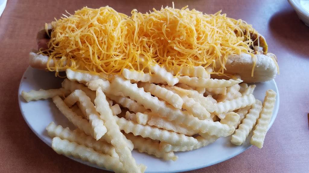 Gold Star Chili | restaurant | 585 Harry Sauner Rd, Hillsboro, OH 45133, USA | 9373934422 OR +1 937-393-4422