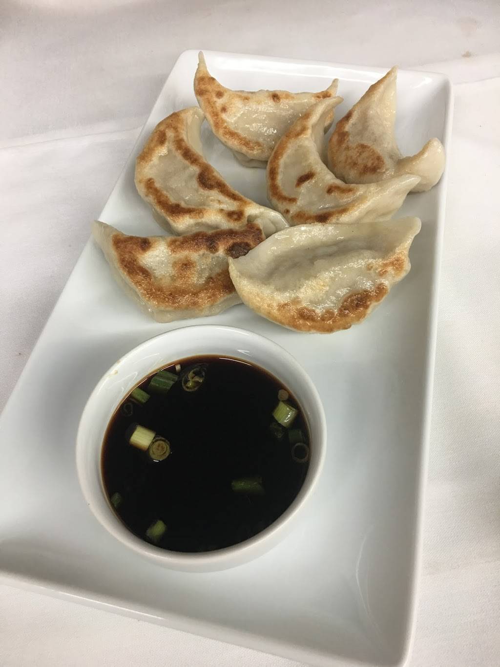 Lotus Chinese Kitchen | restaurant | 1434 NE 26th St, Wilton Manors, FL 33305, USA | 9545665565 OR +1 954-566-5565