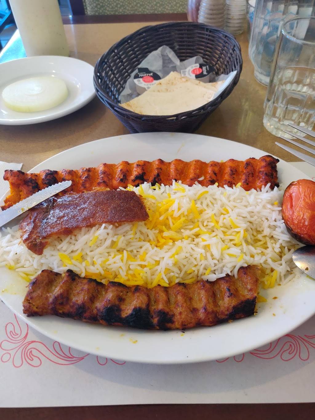 Khorasan Kabab | restaurant | 5700 Rue Sherbrooke Ouest, Montréal, QC H4A 1W8, Canada | 5144889191 OR +1 514-488-9191