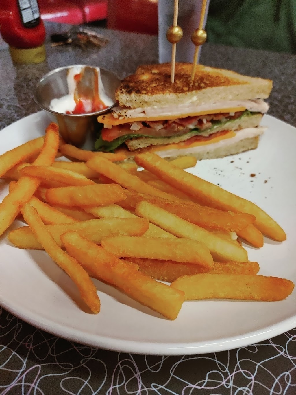 Mommy D’s Diner | restaurant | 200 Apple Annie Ave, Cashmere, WA 98815, USA | 5096795313 OR +1 509-679-5313