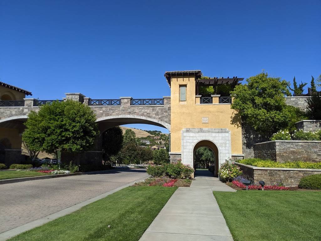 The Ranch Golf Club | restaurant | 4601 Hill Top View Ln, San Jose, CA 95138, USA | 4082700557 OR +1 408-270-0557