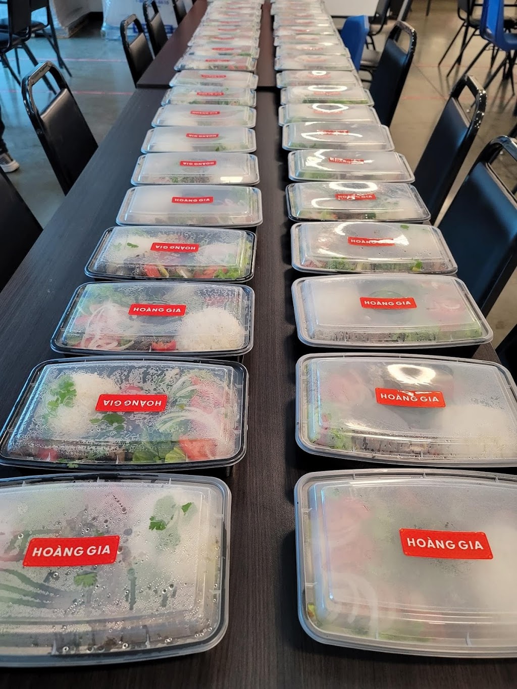 Pho Hoang Gia | restaurant | 350 Clinton St, Costa Mesa, CA 92626, USA | 9492476197 OR +1 949-247-6197