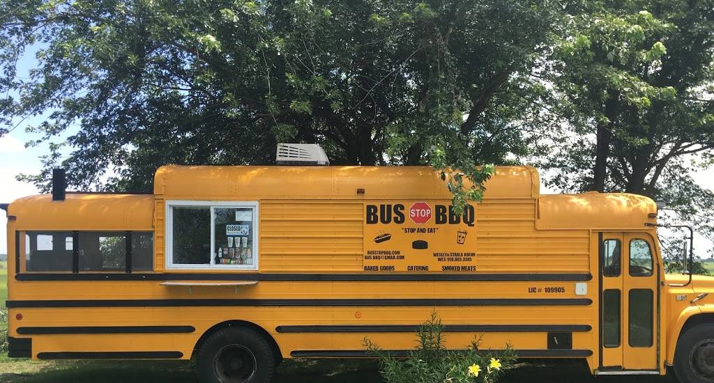 Bus Stop BBQ | restaurant | 15043 S 428, Chouteau, OK 74337, USA | 9188033385 OR +1 918-803-3385