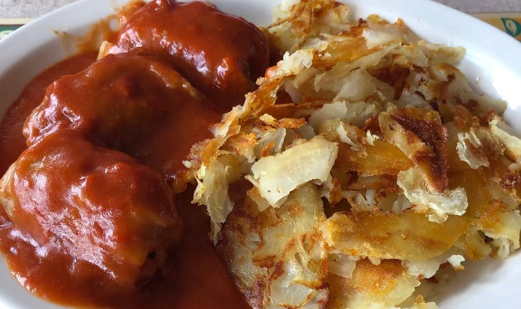 Half Way Diner | restaurant | 4347 Parkman Rd, Southington, OH 44470, USA | 3308982745 OR +1 330-898-2745