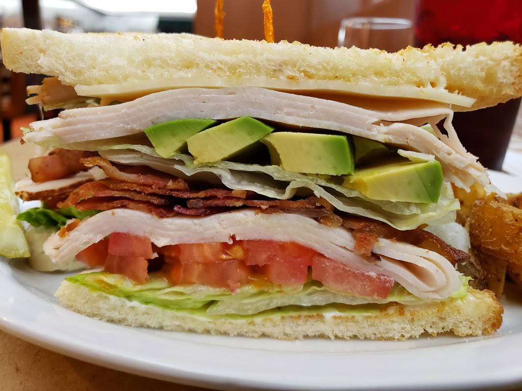 Gold N Silver Inn | restaurant | 790 W 4th St, Reno, NV 89503, USA | 7753232696 OR +1 775-323-2696