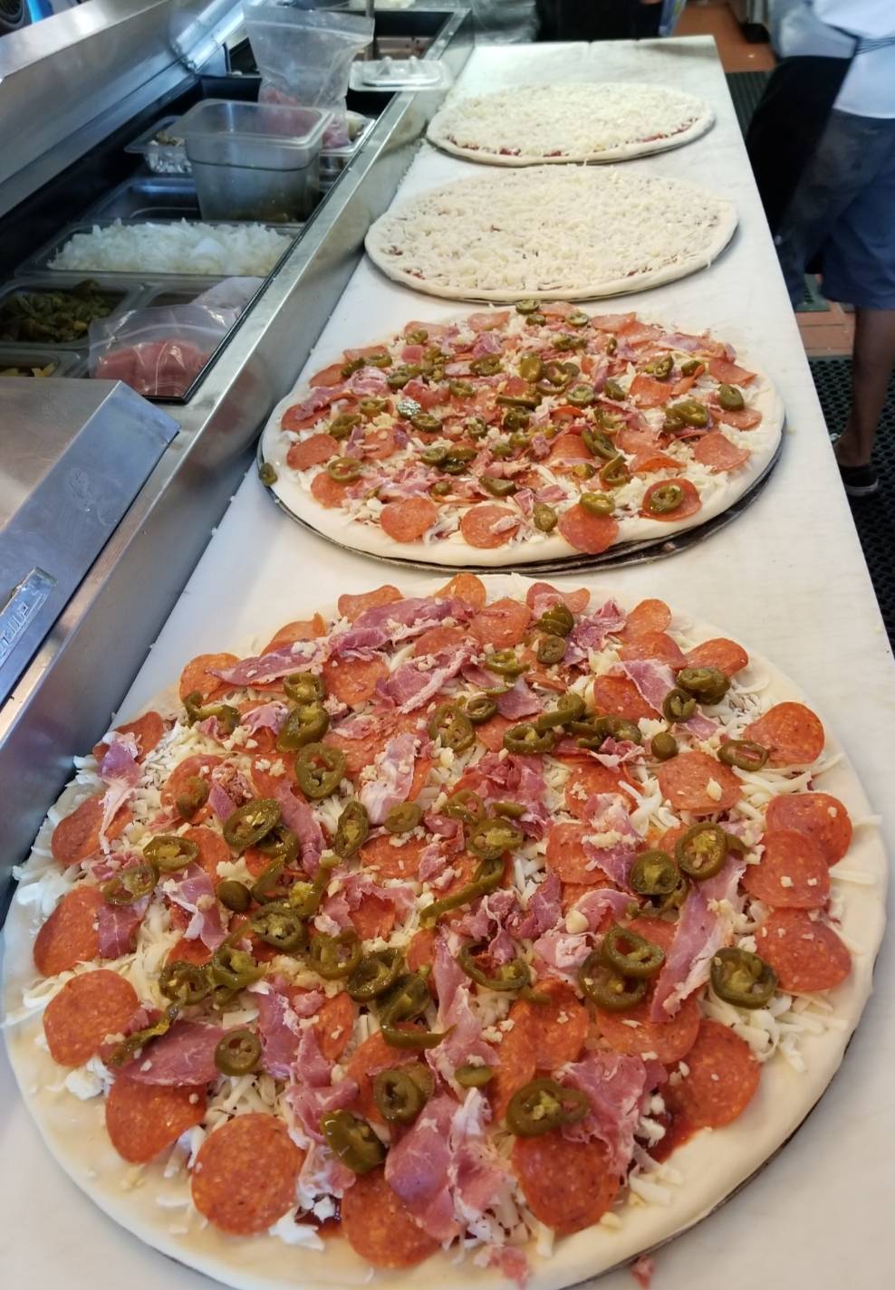 HAUS OF PIZZA | restaurant | 72795 CA-111, Palm Desert, CA 92260, USA | 7603409040 OR +1 760-340-9040