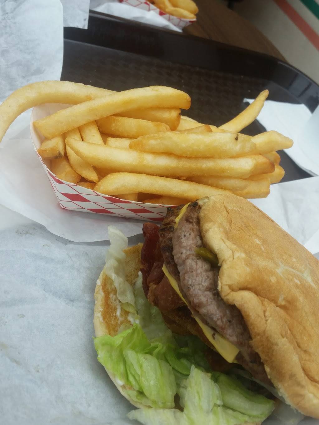 Hill-Berts Burgers Too | restaurant | 5340 Cameron Rd, Austin, TX 78723, USA | 5123713717 OR +1 512-371-3717