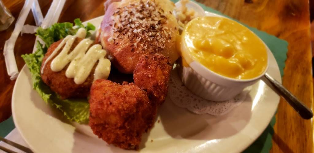 The Blackthorn Restaurant & Pub | restaurant | 2134 Seneca St, Buffalo, NY 14210, USA | 7168259327 OR +1 716-825-9327