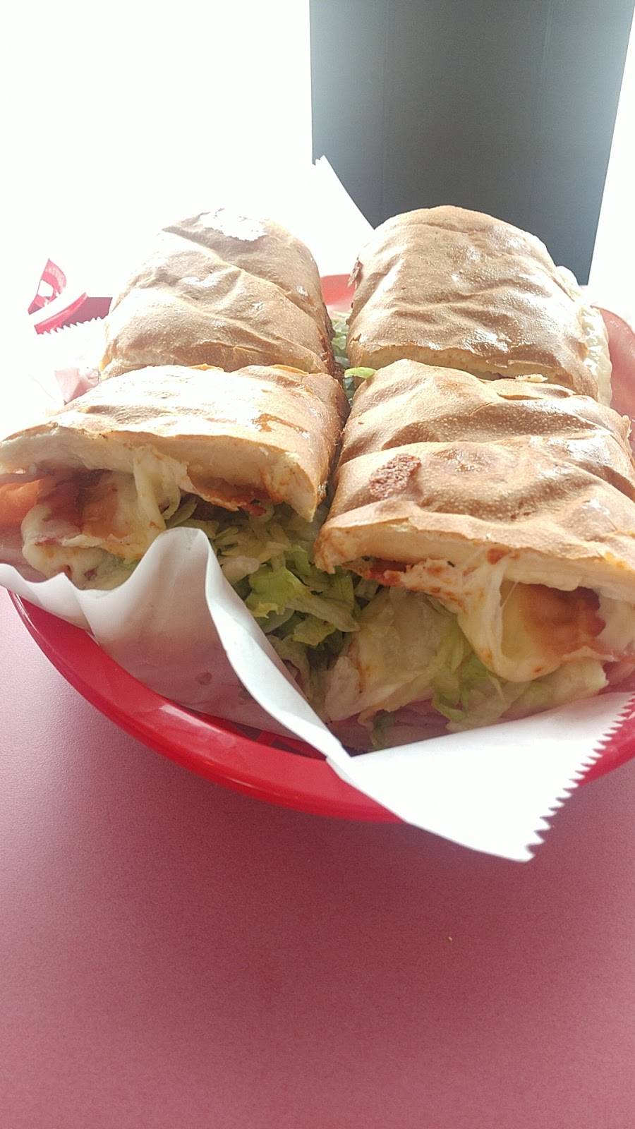 Mancinos Pizza & Grinders | restaurant | 707 N Mitchell St, Cadillac, MI 49601, USA | 2317756558 OR +1 231-775-6558