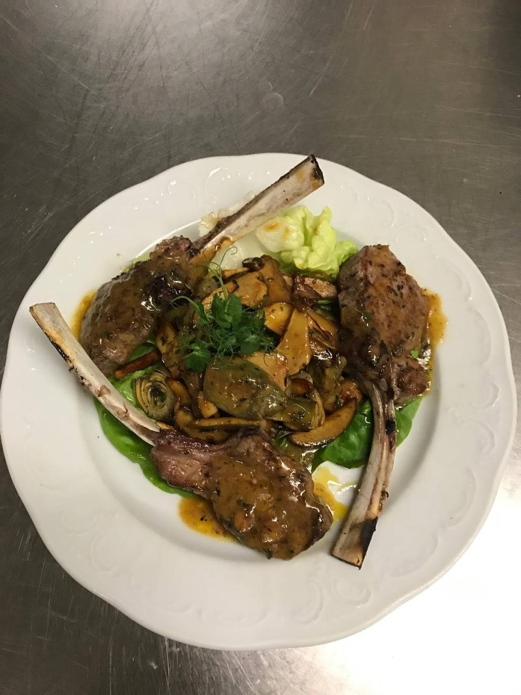 Emilio | restaurant | 1 Colonial Pl, Harrison, NY 10528, USA | 9148353100 OR +1 914-835-3100