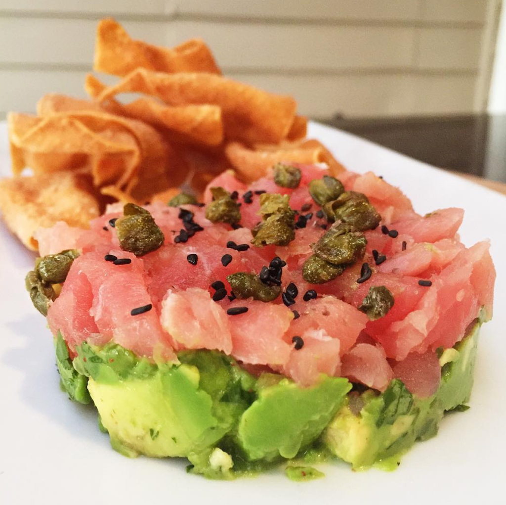 320 Main | restaurant | 320 Main St, Seal Beach, CA 90740, USA | 5627996246 OR +1 562-799-6246