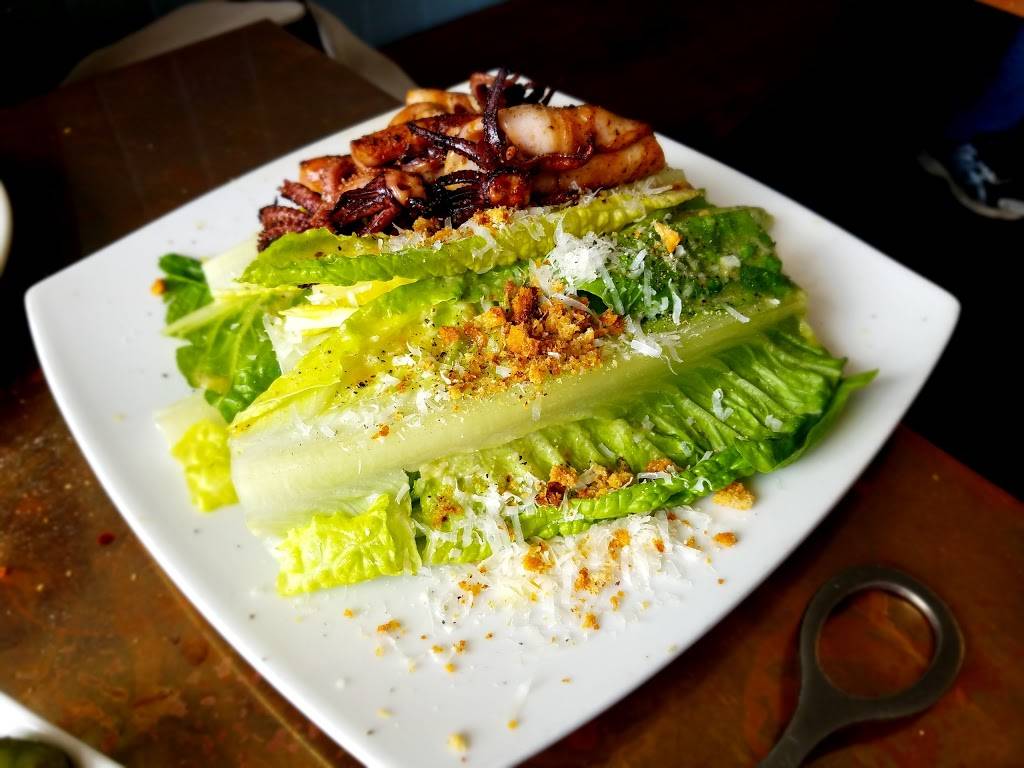 Red Hill Station | restaurant | 803 Cortland Ave, San Francisco, CA 94110, USA | 4157570480 OR +1 415-757-0480